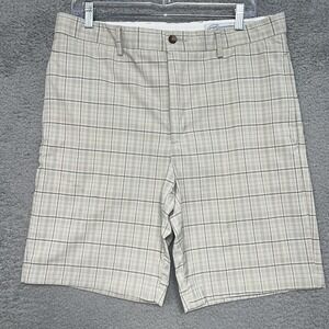 Greg Norman Golf Shorts Men's Size 34 x 10 Tan Check‎ Chino Casual Plaid